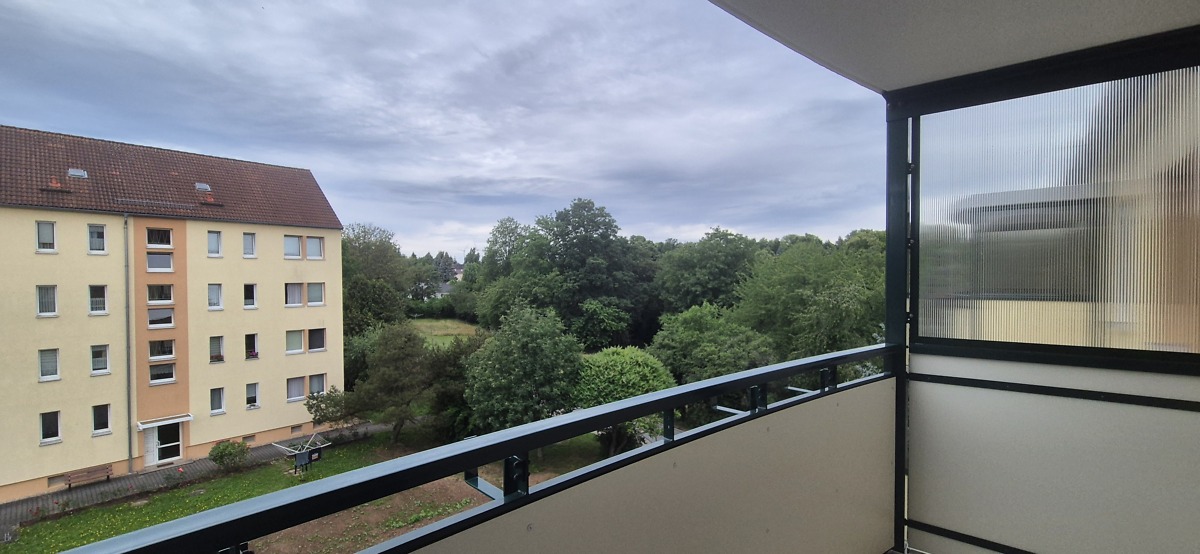 2-Raum-Wohnung mit Balkon in schöner Wohnlage - Photo 2