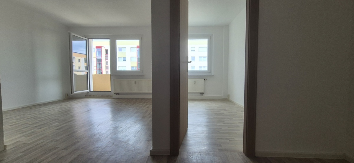 Helle 3-Raum-Wohnung zum Wohlfühlen - Photo 1