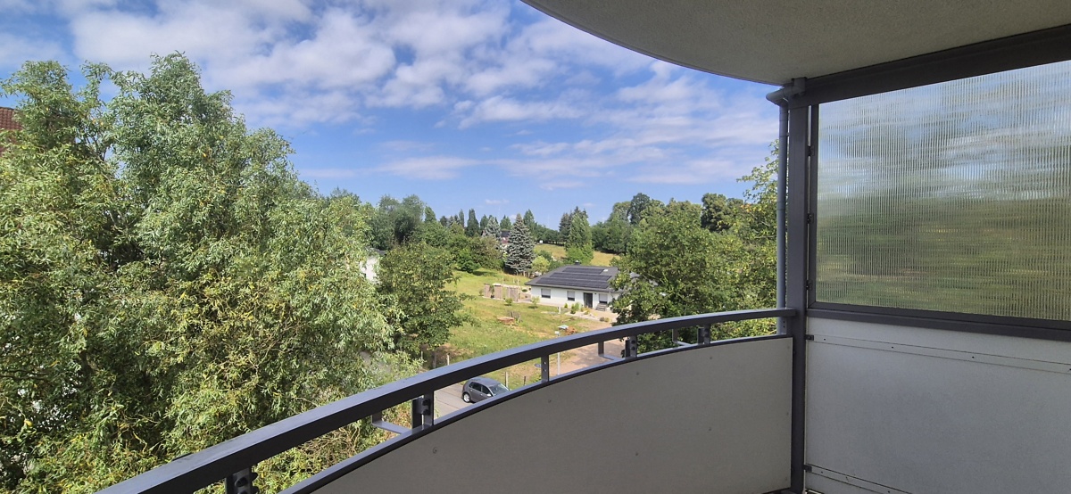 Viel Platz zum Wohlfühlen - 3-Raum-Wohnung mit Balkon | 60,17 m² - Photo 3