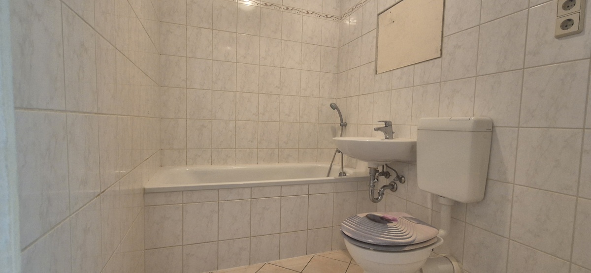 Helle 4-Raum-Wohnung mit Balkon & Gäste-WC | 86,54 m² - Photo 3